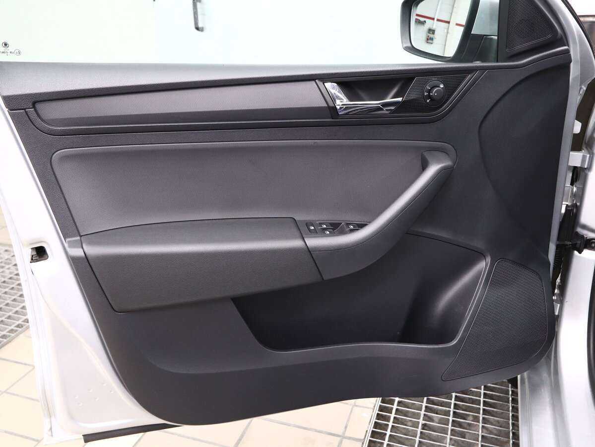 Skoda Rapid 2018 года с пробегом. Фото: #10