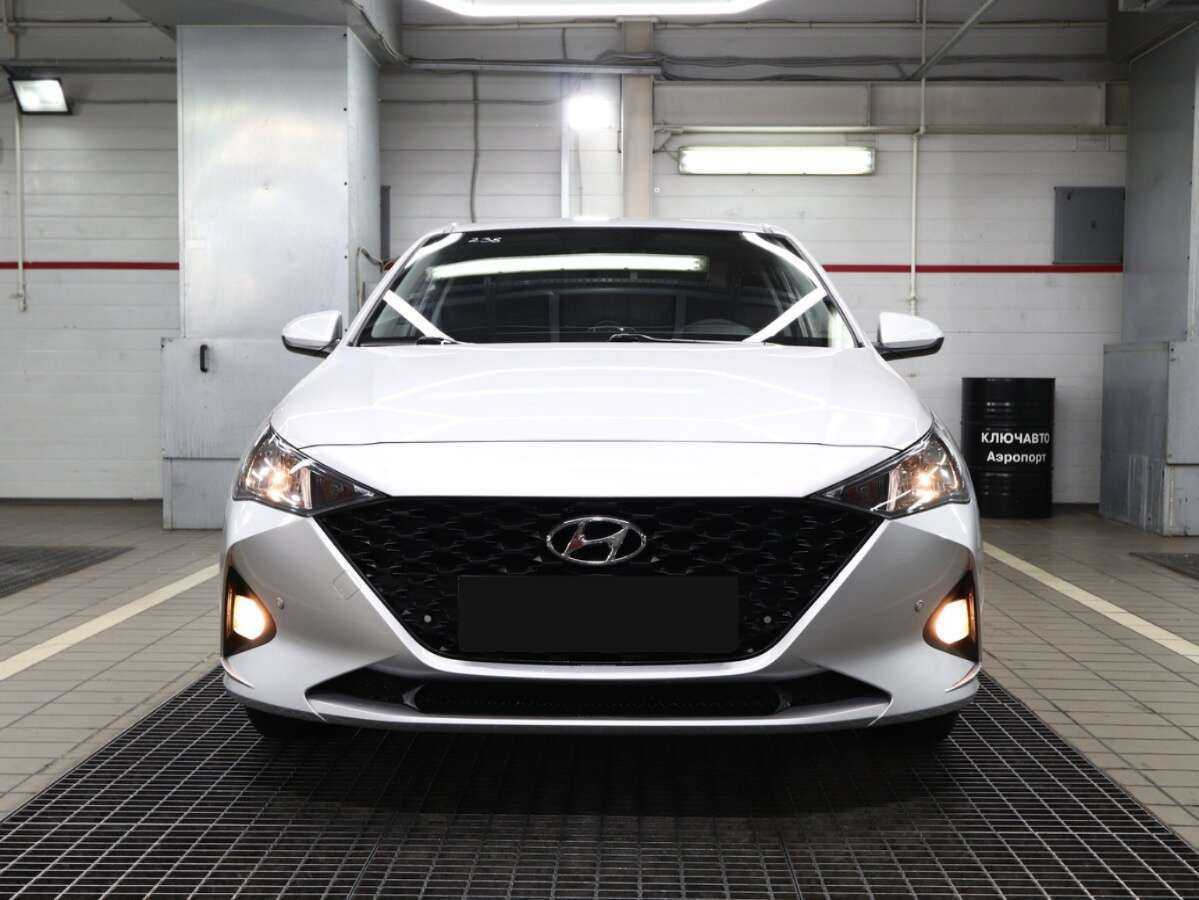 Hyundai Solaris 2021 года с пробегом. Фото: #1