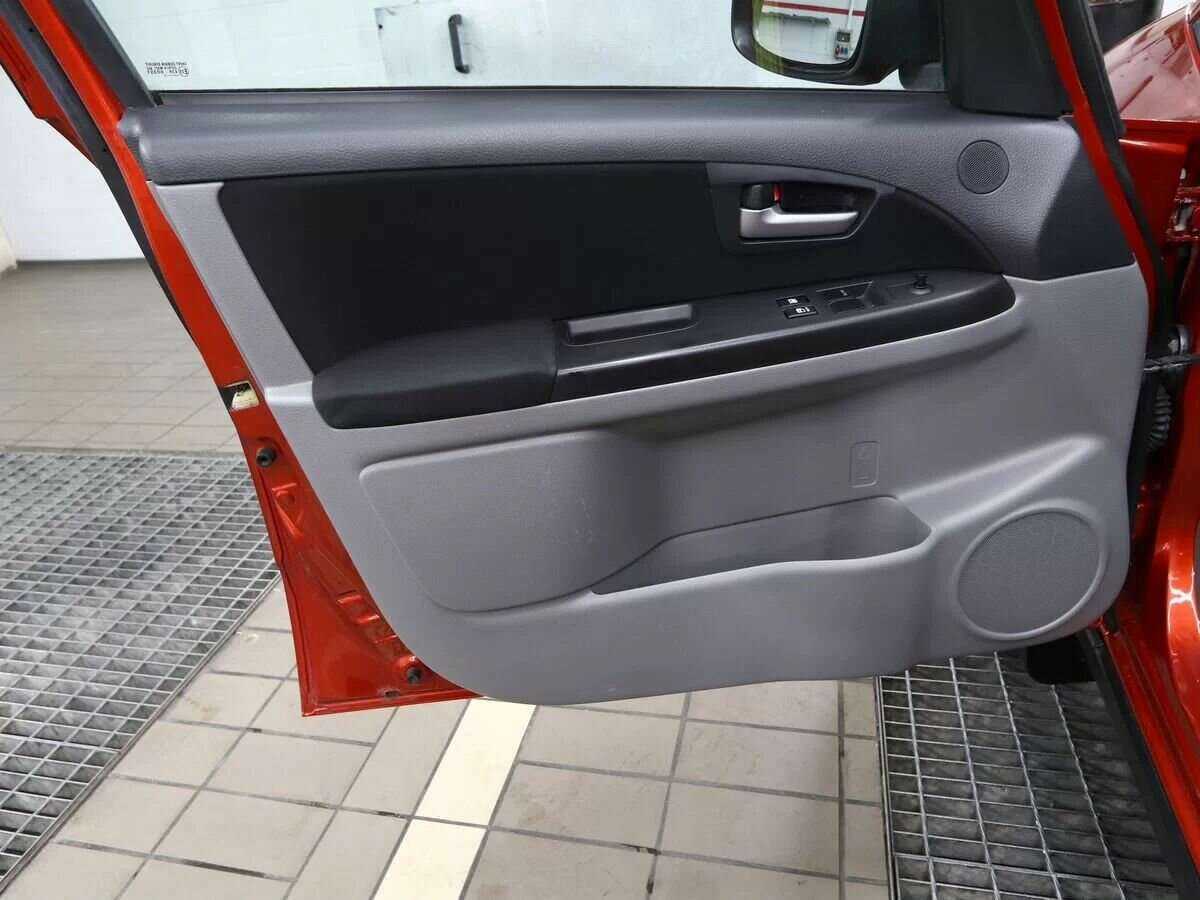 Suzuki SX4 2013 года с пробегом. Фото: #16