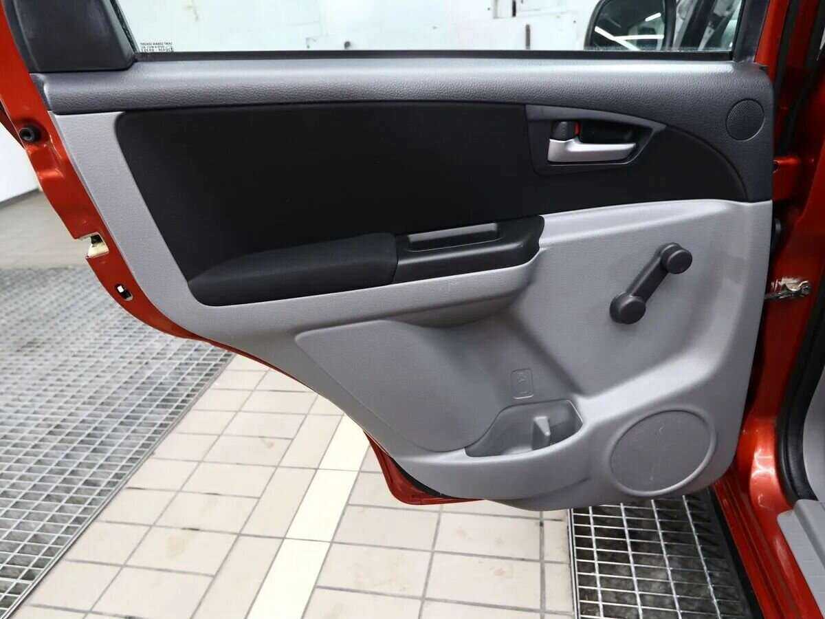 Suzuki SX4 2013 года с пробегом. Фото: #17