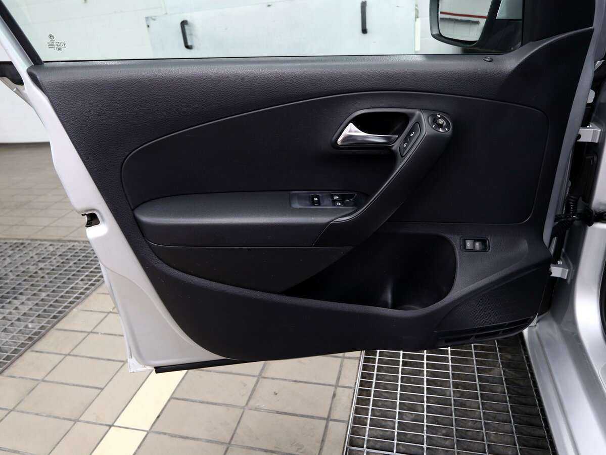 Volkswagen Polo 2012 года с пробегом. Фото: #6