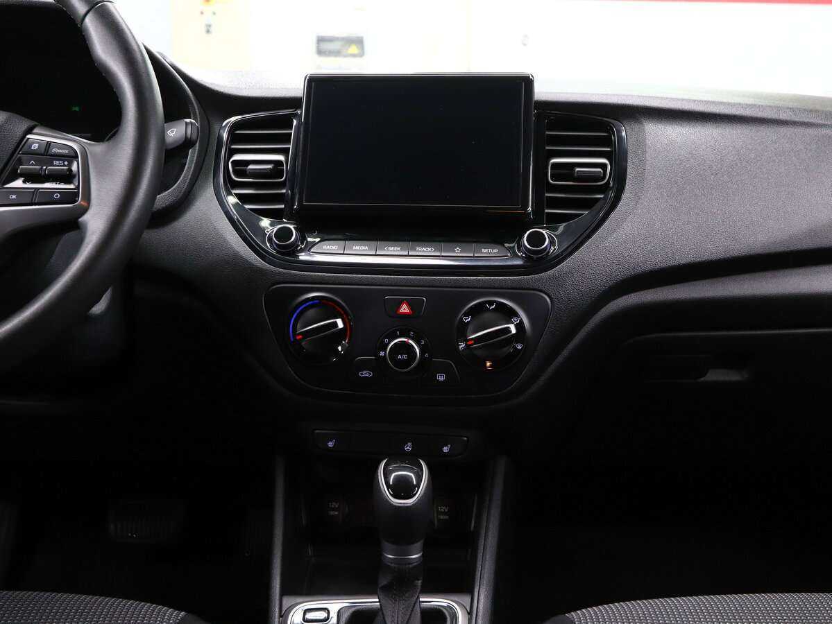 Hyundai Solaris 2021 года с пробегом. Фото: #17