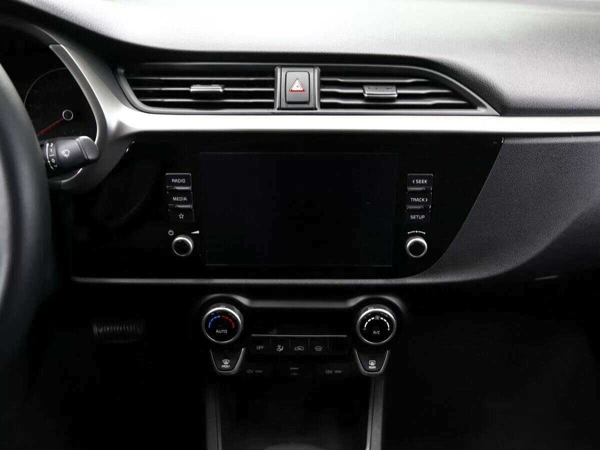 Kia Rio 2021 года с пробегом. Фото: #18