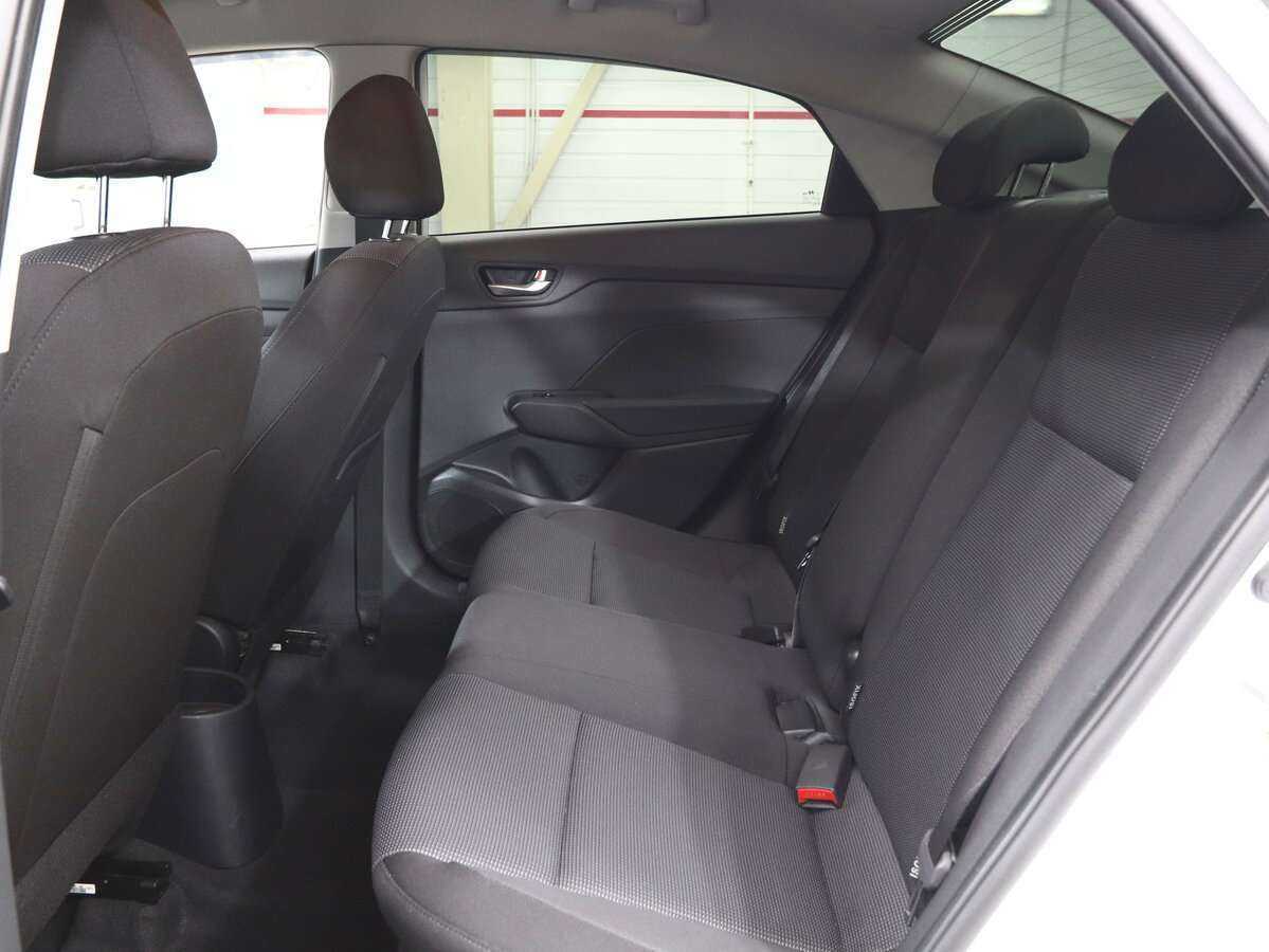 Hyundai Solaris 2021 года с пробегом. Фото: #10