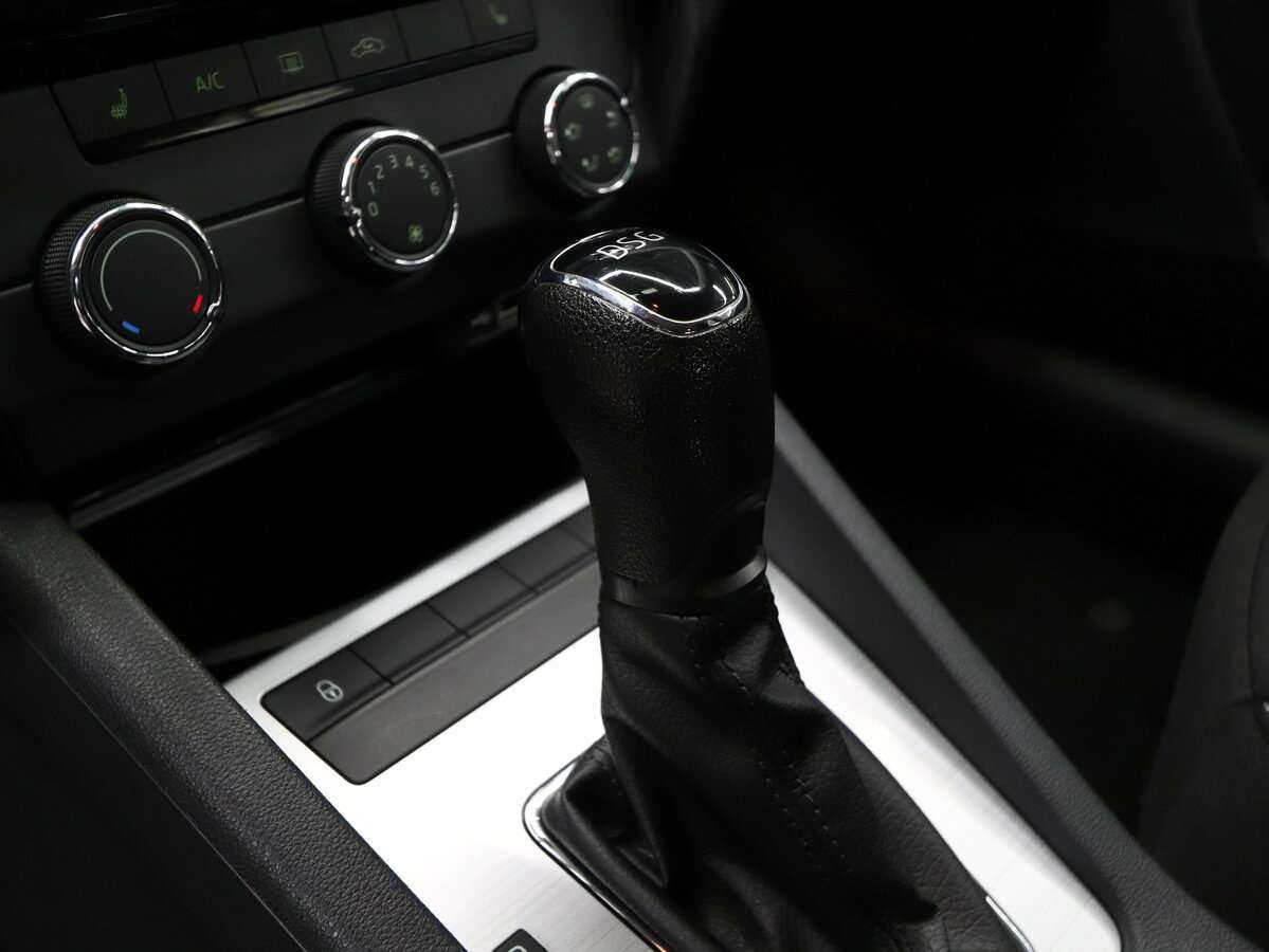 Skoda Octavia 2018 года с пробегом. Фото: #8
