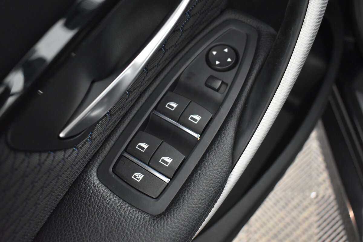 BMW 3 серии 2016 года с пробегом. Фото: #8