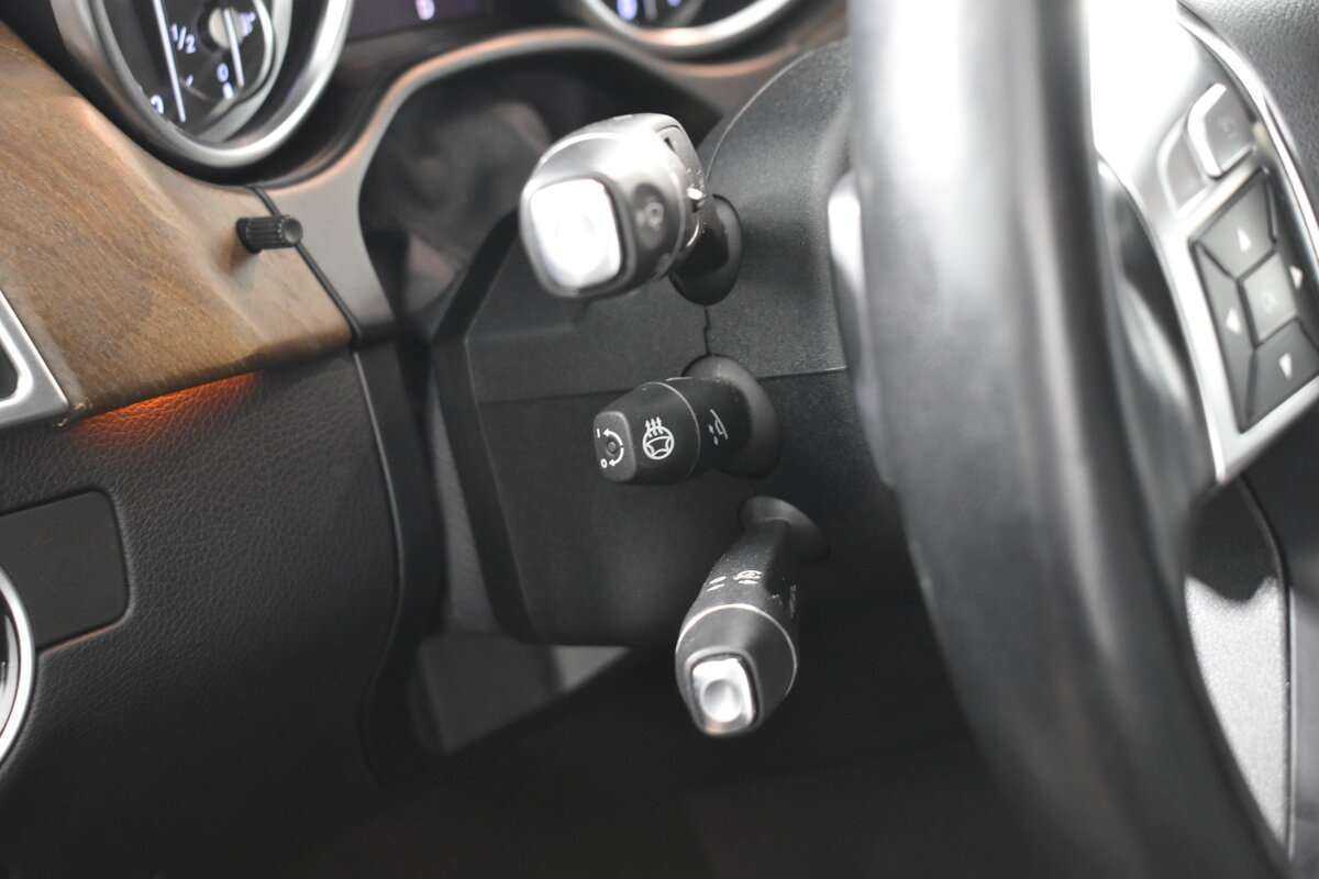 Mercedes-Benz M-Класс 2013 года с пробегом. Фото: #10