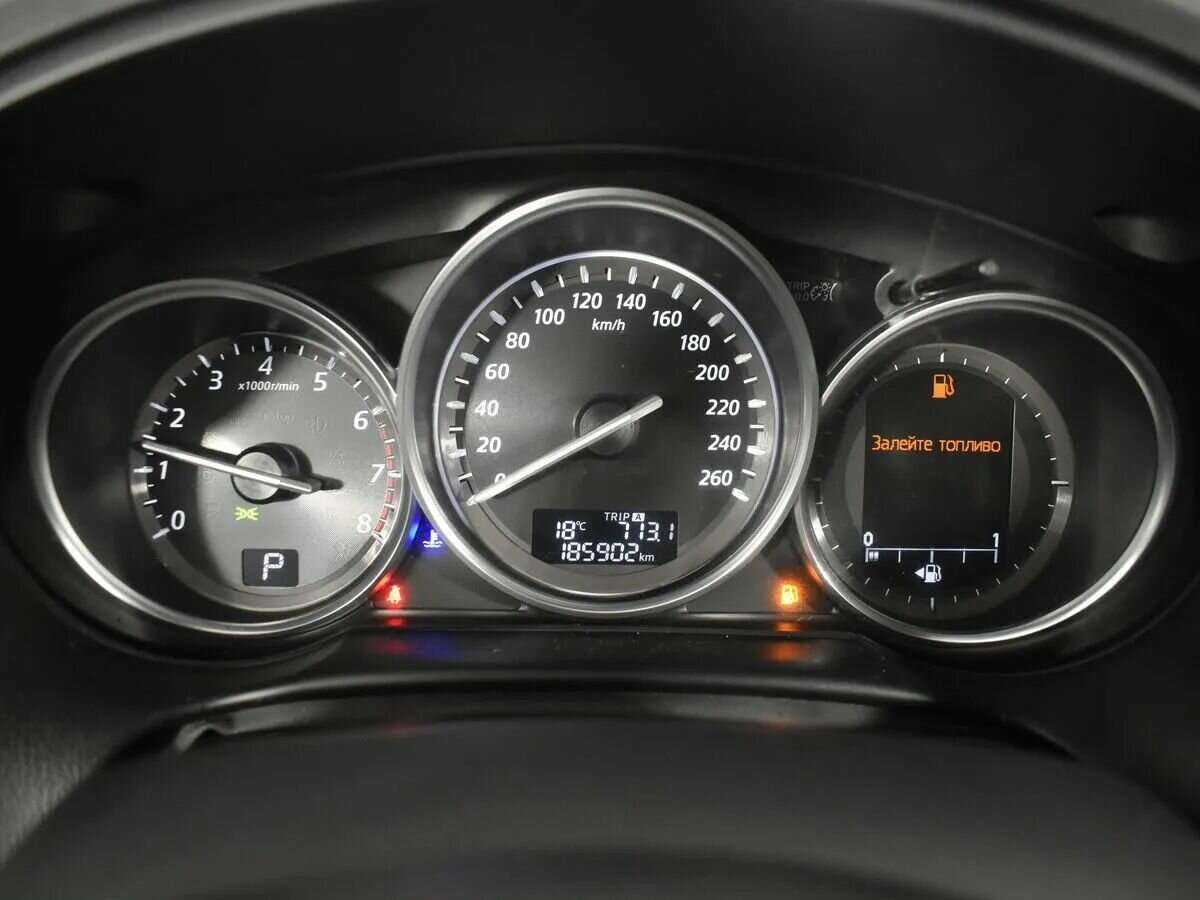 Б/У Мазда Ц-Икс-5 2014 года. Фото: #10