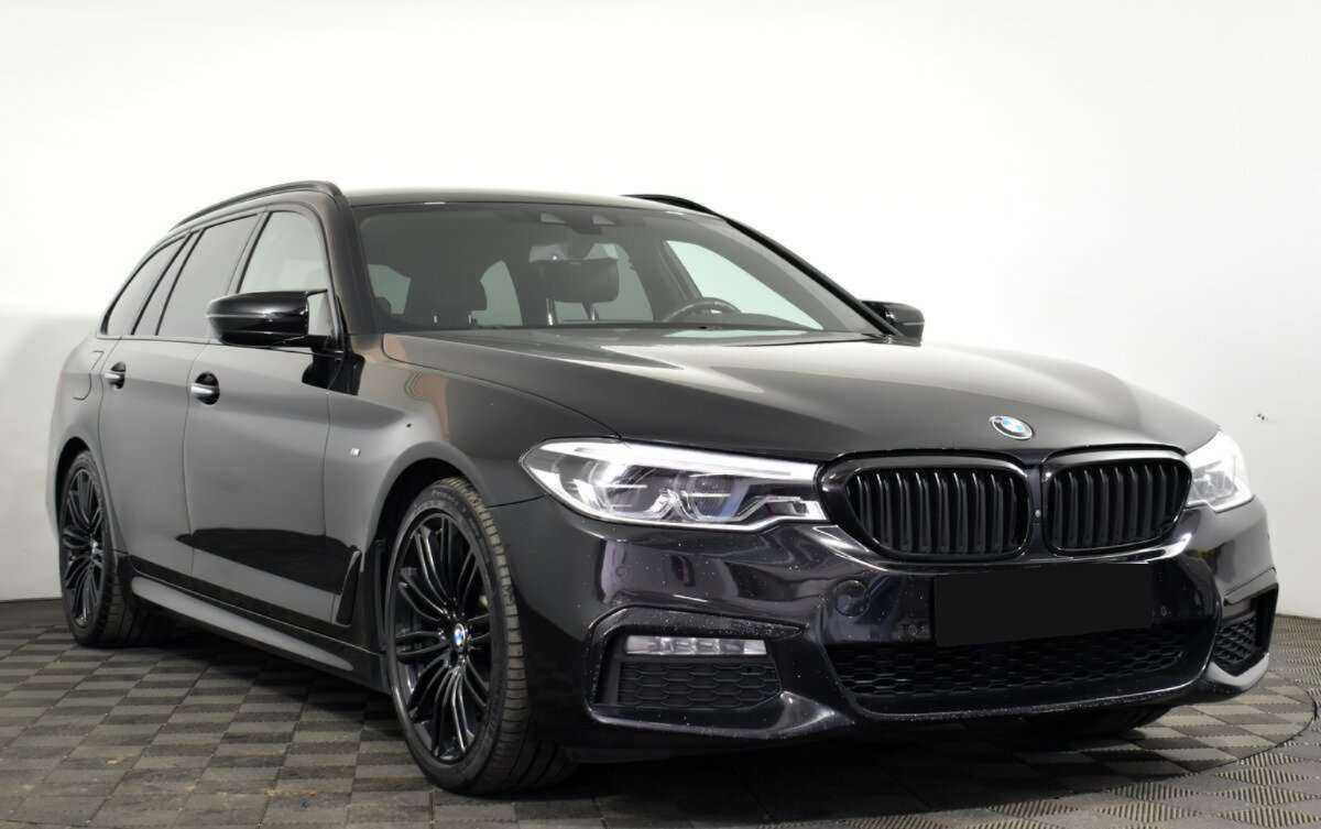 BMW 5 серии 2018 года с пробегом. Фото: #2
