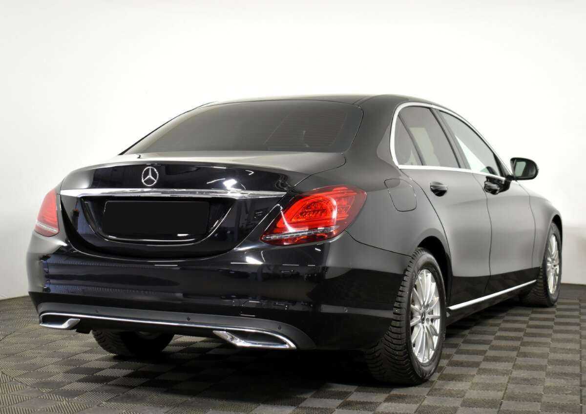 Mercedes-Benz C-Класс 2019 года с пробегом. Фото: #3