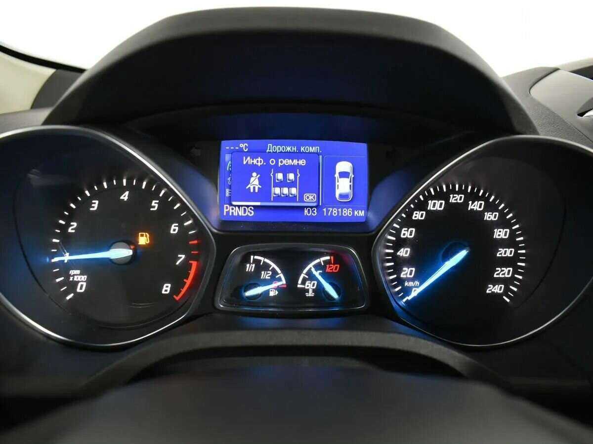 Ford Kuga 2013 года с пробегом. Фото: #10