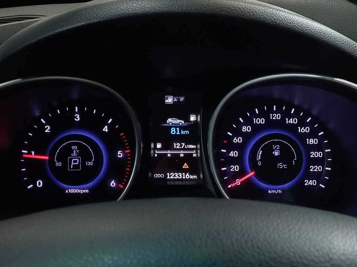 Б/У Хендай Санта Фе 2013 года. Фото: #12