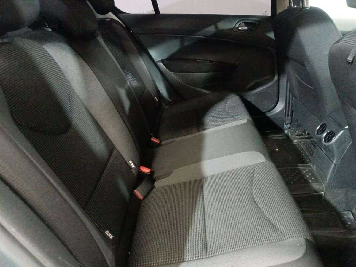 Peugeot 408 2018 года с пробегом. Фото: #10