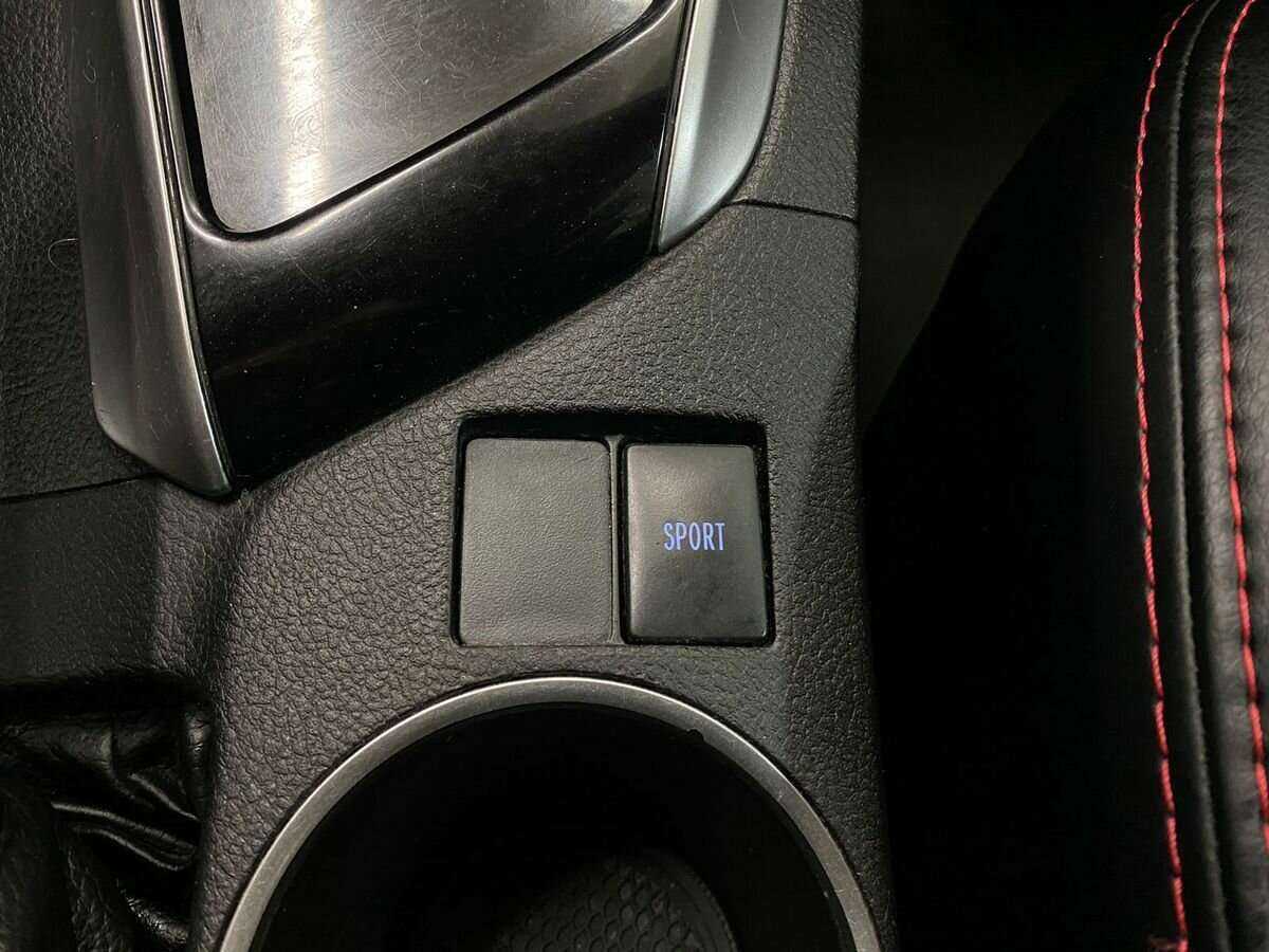 Toyota Corolla 2014 года с пробегом. Фото: #14