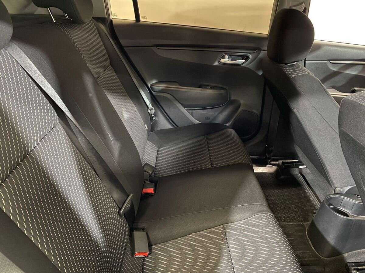 Б/У Киа Рио 2019 года. Фото: #10