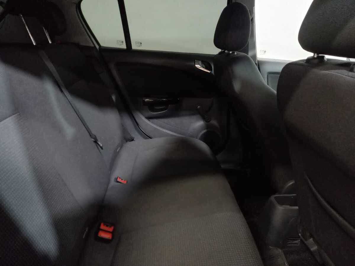 Б/У Опель Корса 2012 года. Фото: #10