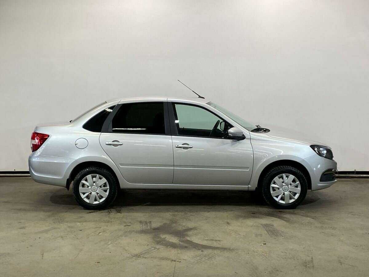 Б/У Лада (ВАЗ) Гранта 2023 года. Фото: #3