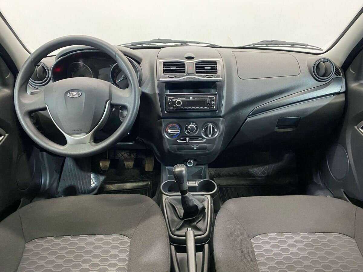 Б/У Лада (ВАЗ) Гранта 2023 года. Фото: #8