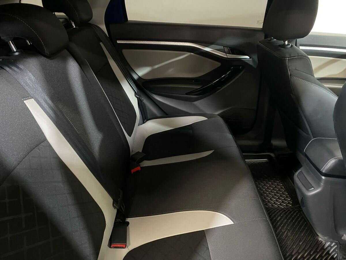 Б/У Лада (ВАЗ) Веста 2021 года. Фото: #10