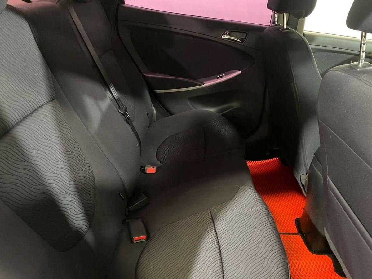 Б/У Хендай Солярис 2013 года. Фото: #10