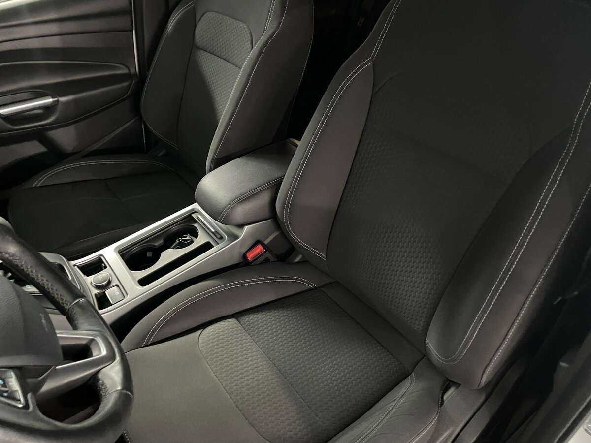 Ford Kuga 2017 года с пробегом. Фото: #17