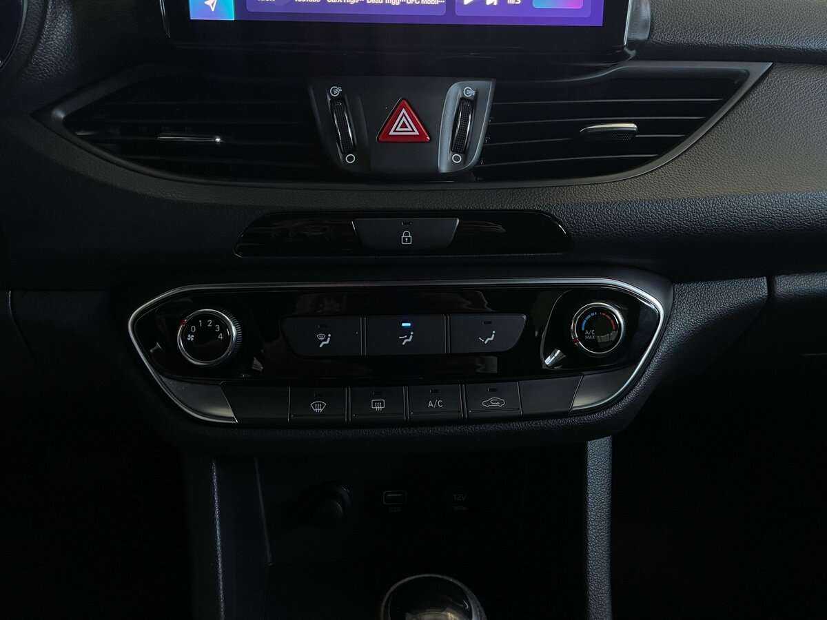 Hyundai i30 2022 года с пробегом. Фото: #12