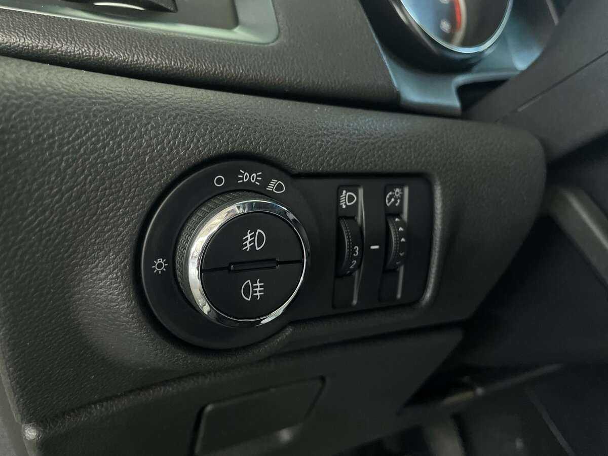 Opel Astra 2012 года с пробегом. Фото: #14