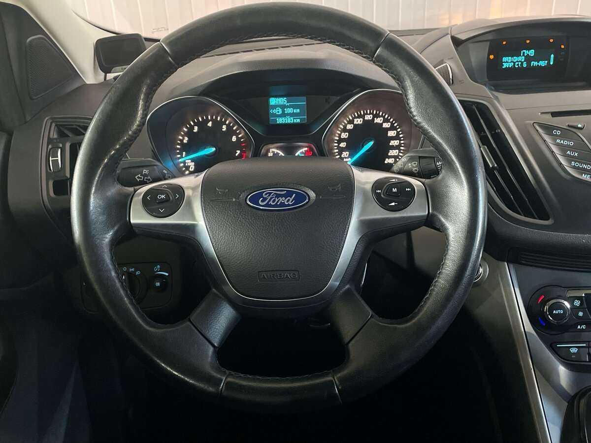 Ford Kuga 2015 года с пробегом. Фото: #9