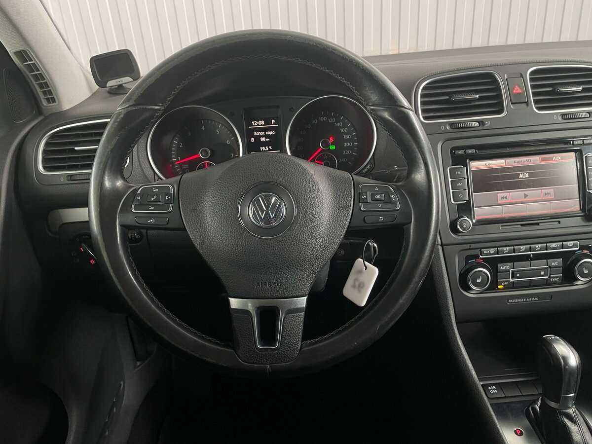 Volkswagen Golf 2012 года с пробегом. Фото: #9
