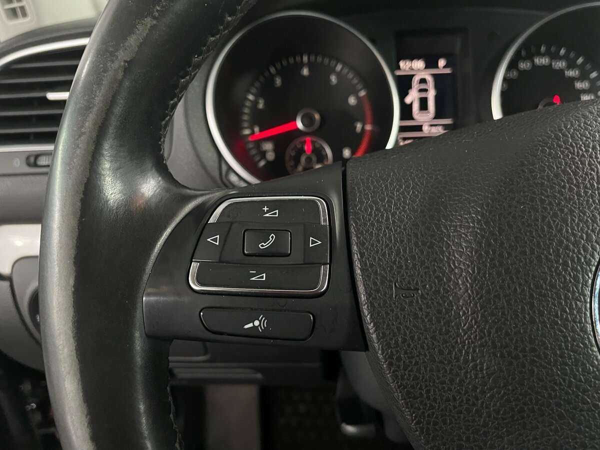 Volkswagen Golf 2012 года с пробегом. Фото: #10