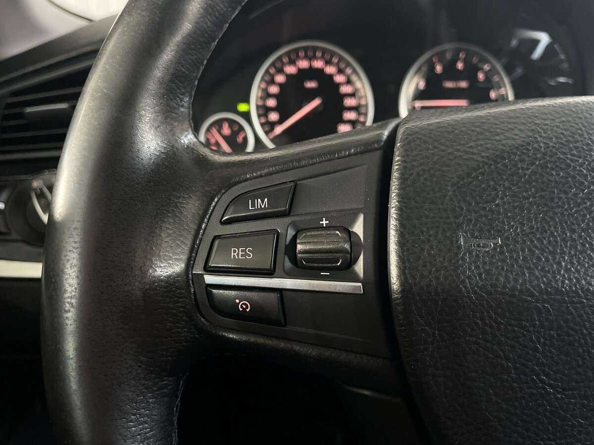 BMW 5 серии 2012 года с пробегом. Фото: #10