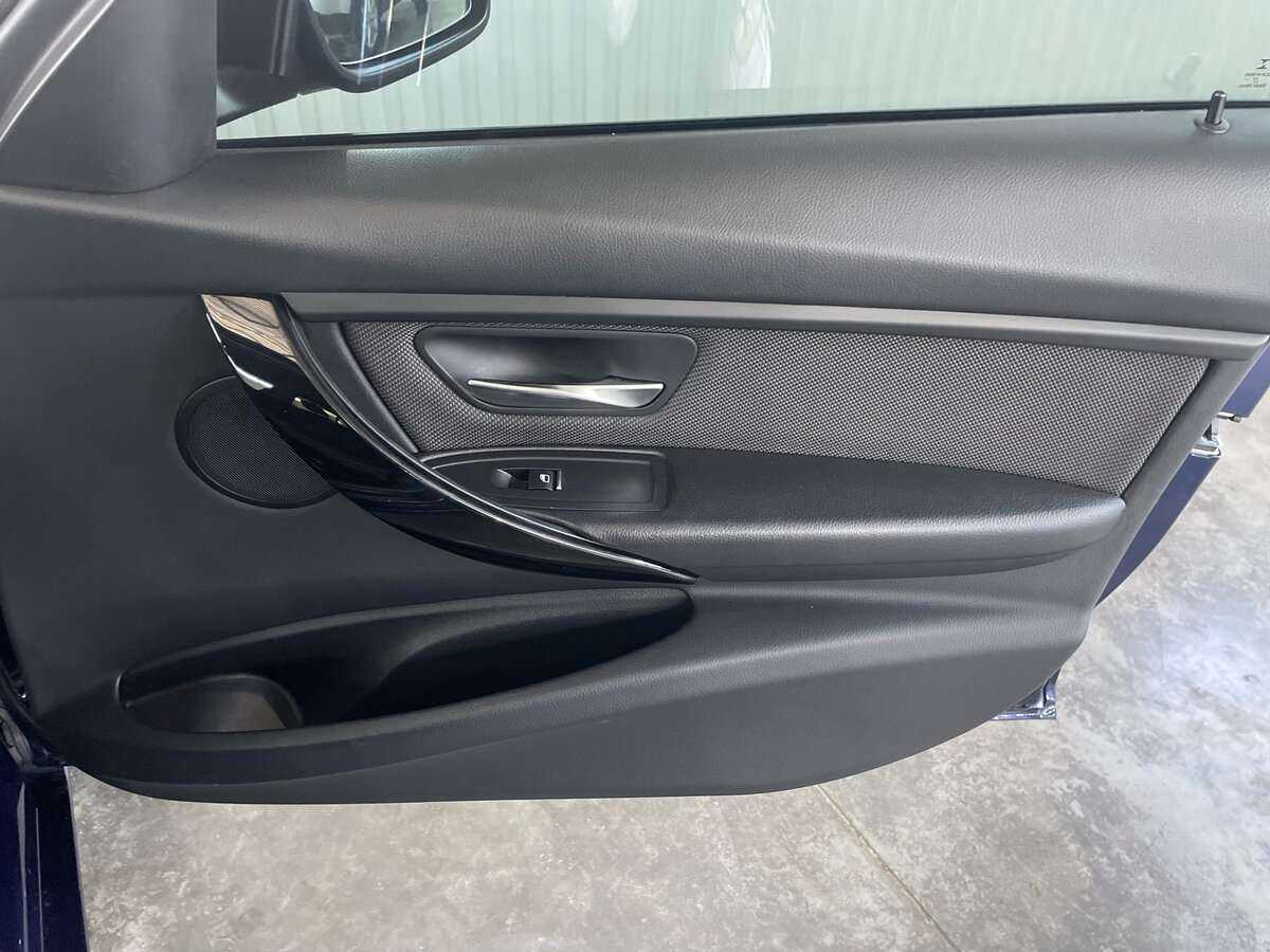 BMW 3 серии 2018 года с пробегом. Фото: #22