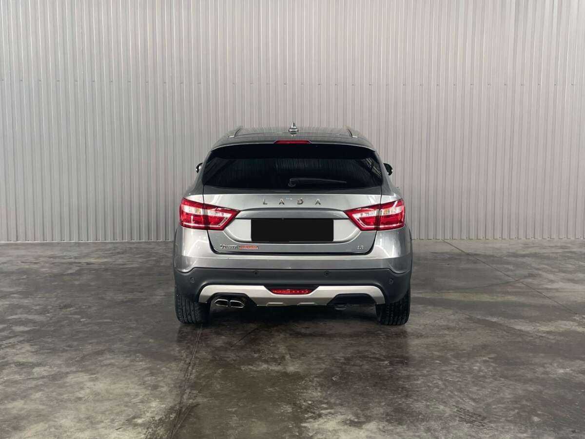 Lada (ВАЗ) Vesta 2018 года с пробегом. Фото: #5