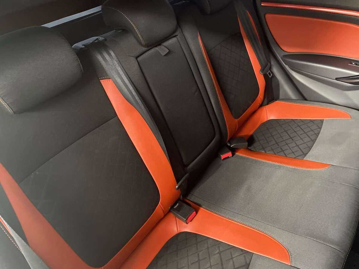 Lada (ВАЗ) Vesta 2018 года с пробегом. Фото: #19