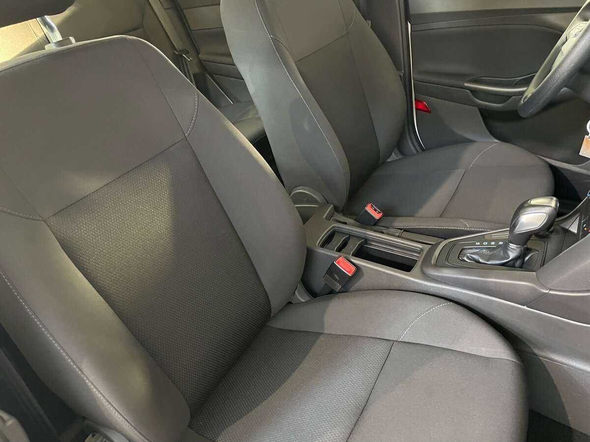 Ford Focus 2018 года с пробегом. Фото: #14