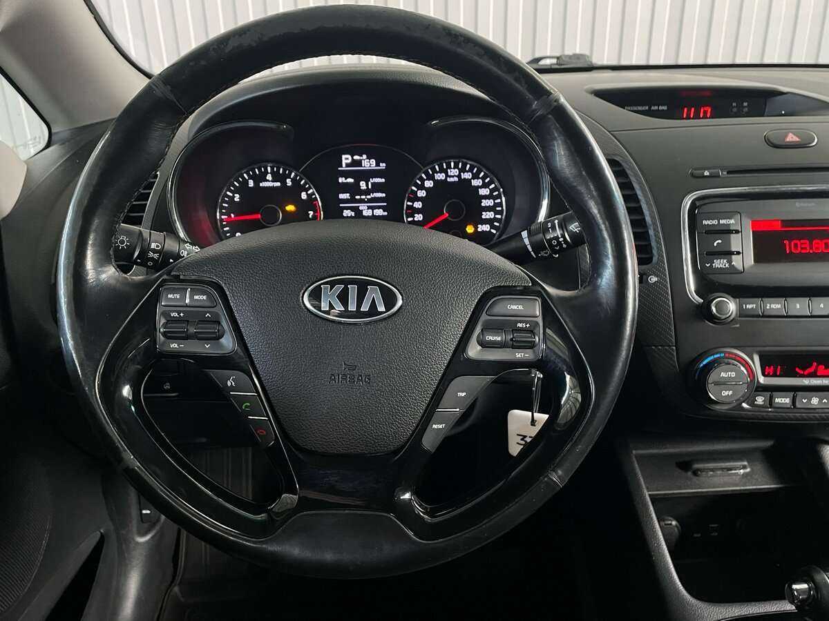 Kia Cerato 2017 года с пробегом. Фото: #9