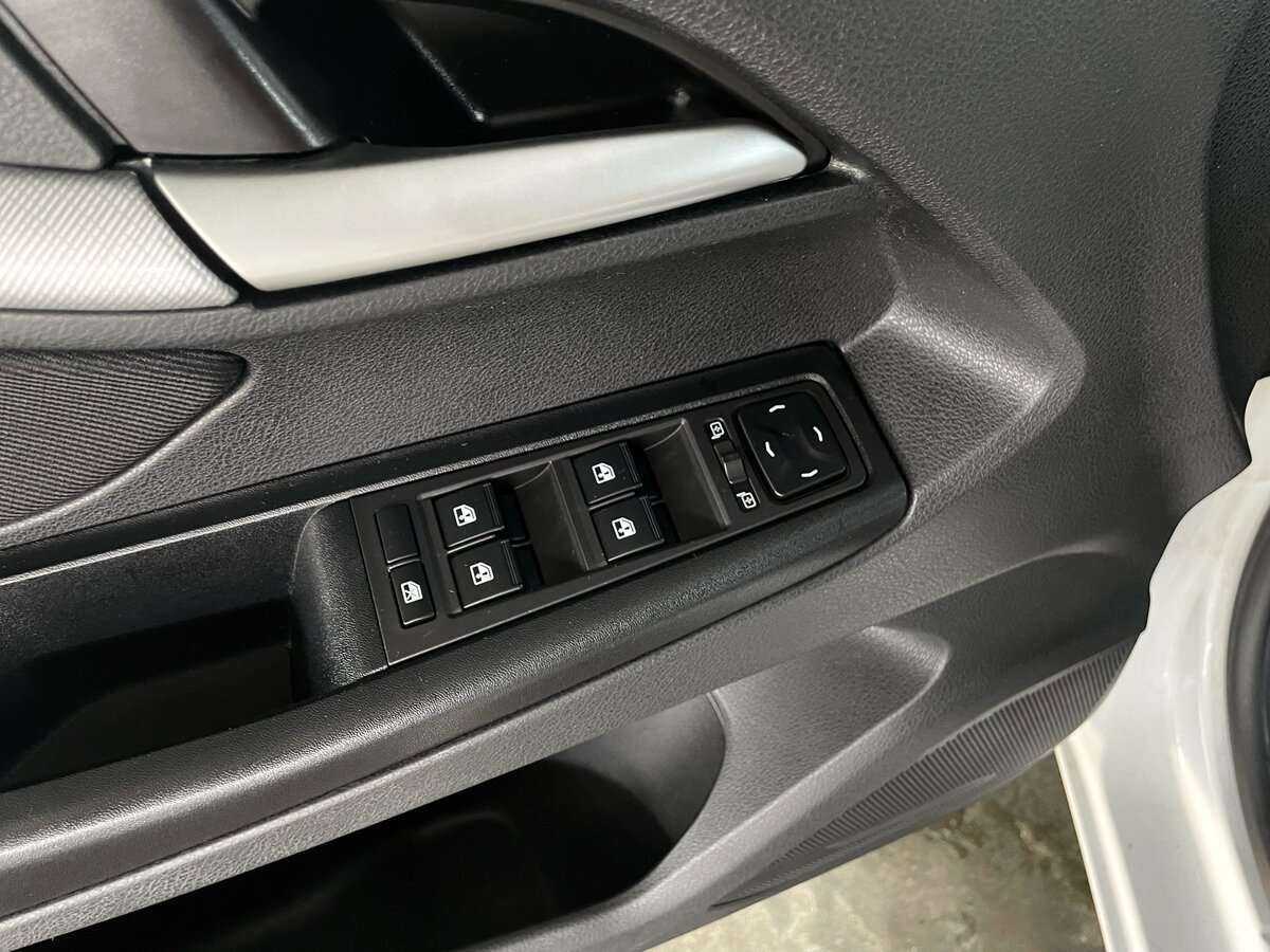 Lada (ВАЗ) Vesta 2017 года с пробегом. Фото: #20