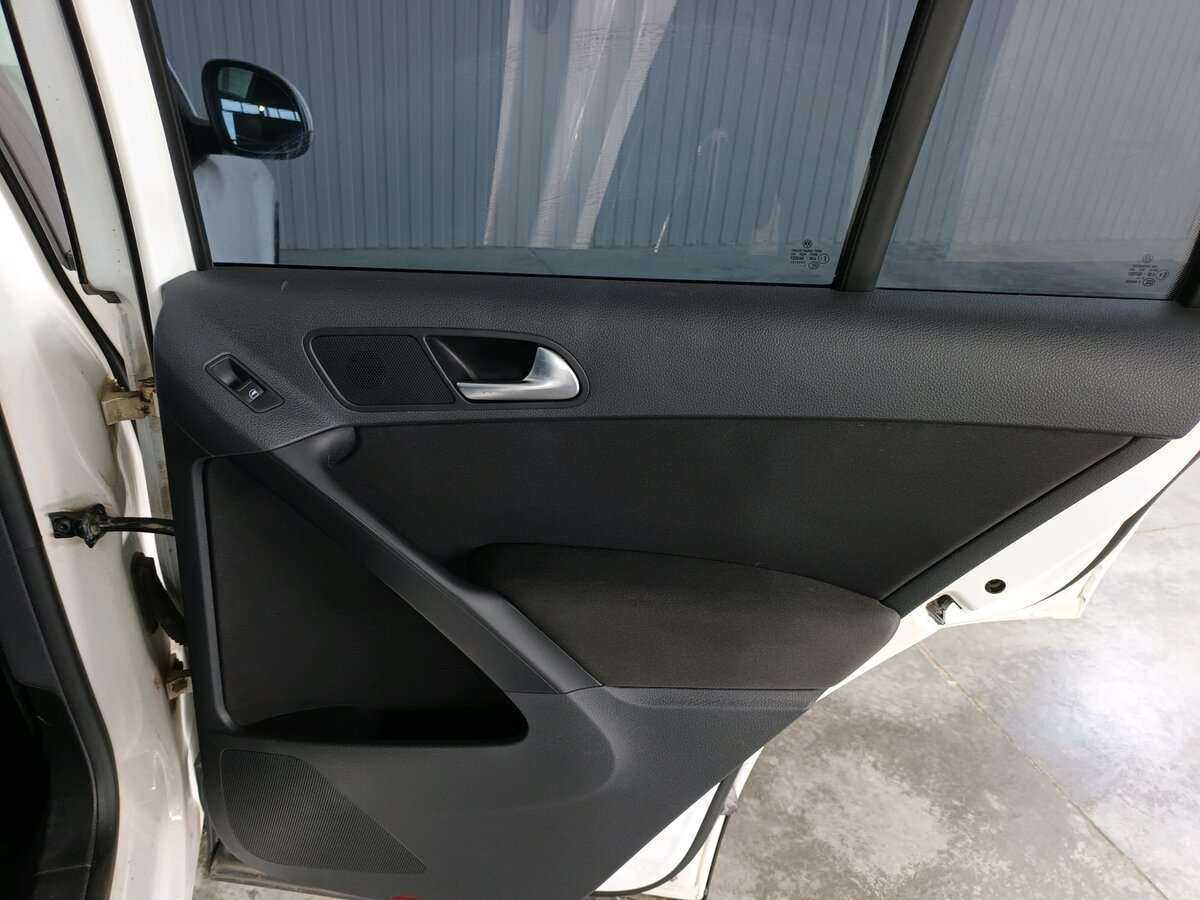 Volkswagen Tiguan 2013 года с пробегом. Фото: #19