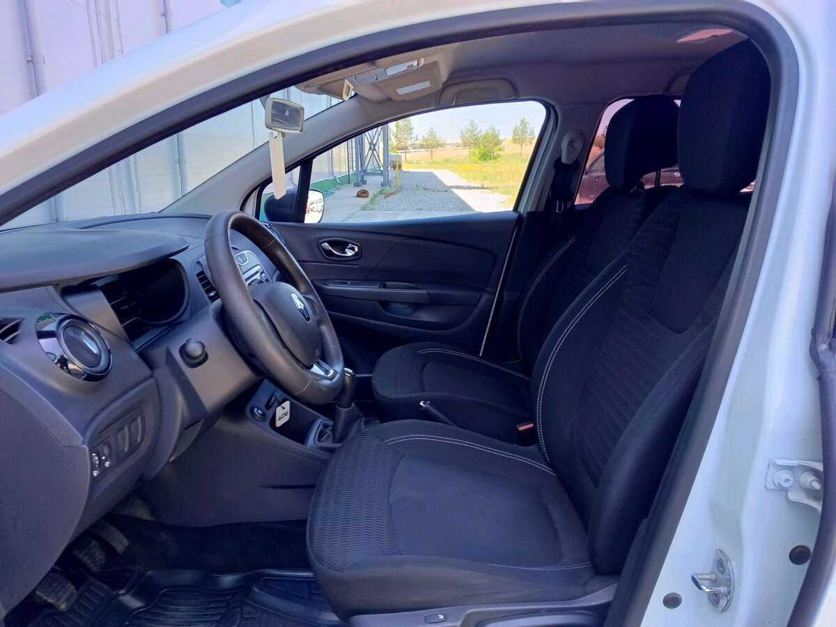 Renault Kaptur 2017 года с пробегом. Фото: #12