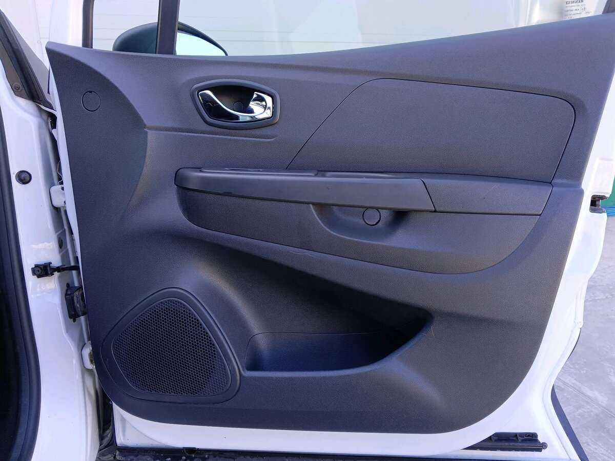 Renault Kaptur 2017 года с пробегом. Фото: #16