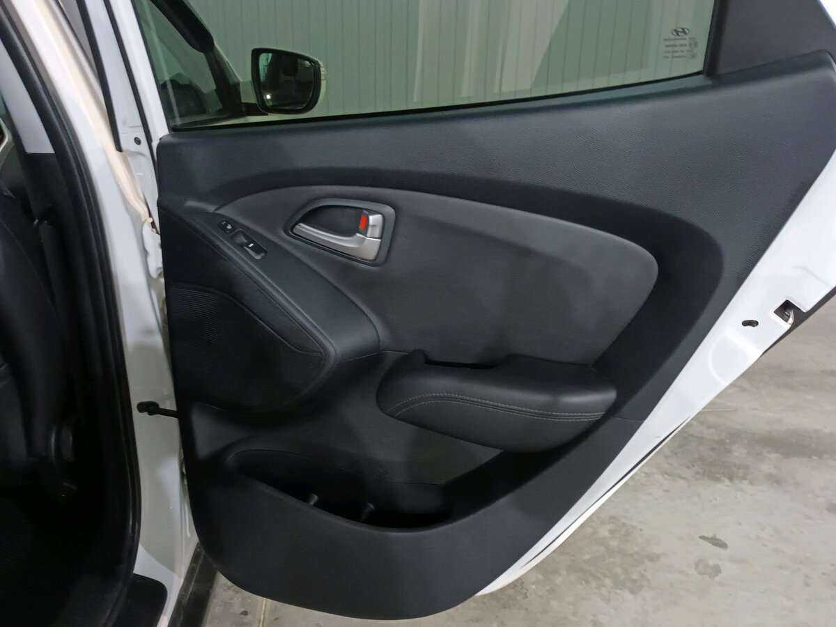 Hyundai ix35 2012 года с пробегом. Фото: #18