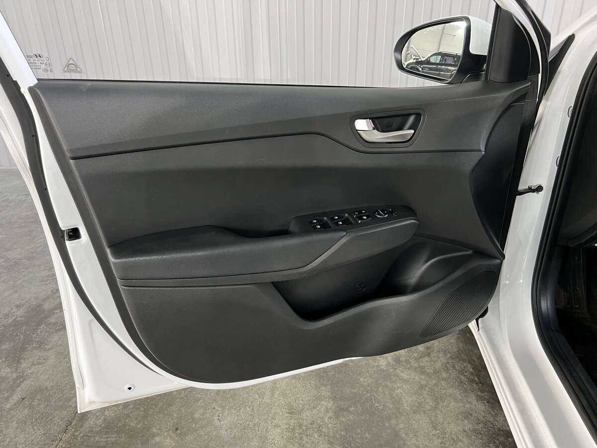 Hyundai Solaris 2021 года с пробегом. Фото: #18