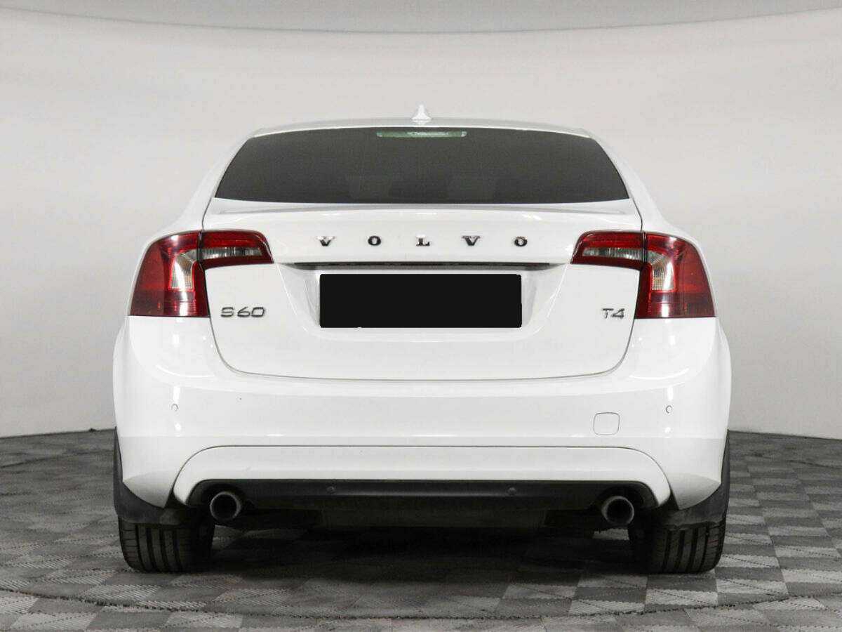 Volvo S60 2014 года с пробегом. Фото: #4
