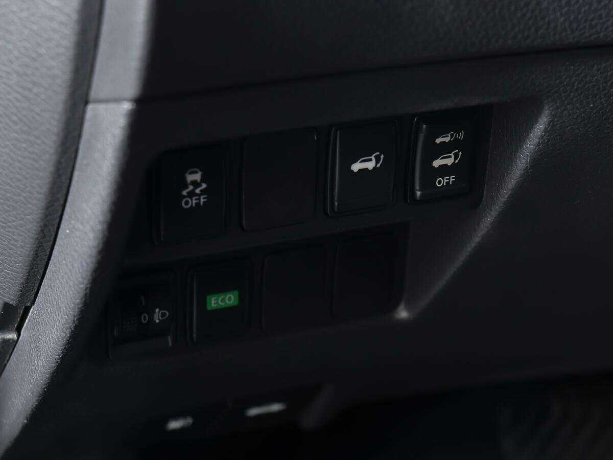 Б/У Ниссан Икс-Трейл 2018 года. Фото: #16