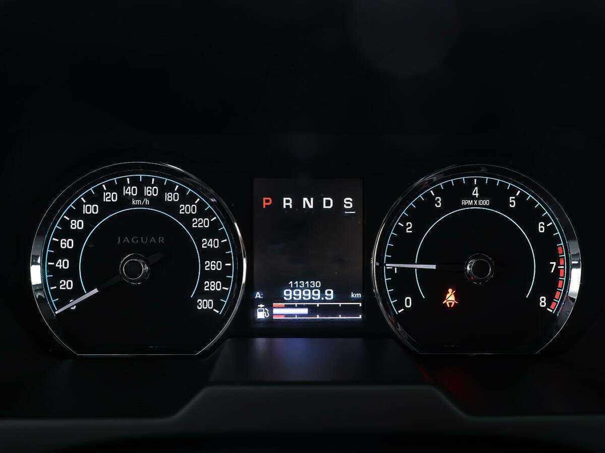 Jaguar XF 2013 года с пробегом. Фото: #13