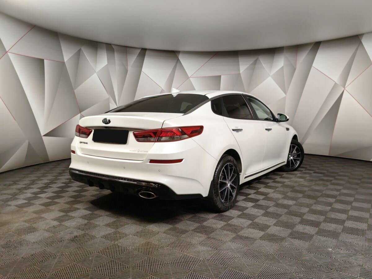 Kia Optima 2019 года с пробегом. Фото: #1