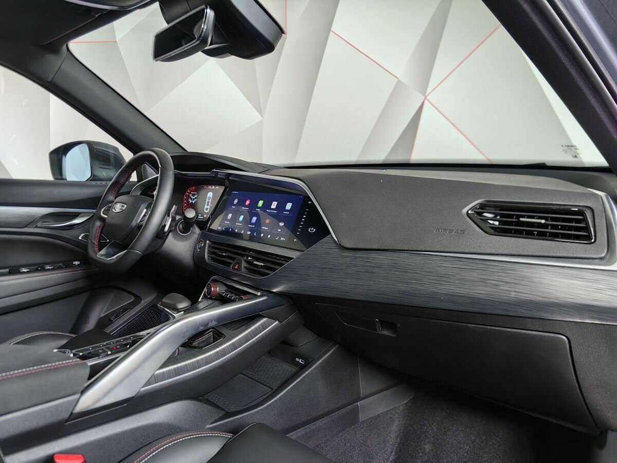 Geely Tugella 2022 года с пробегом. Фото: #8