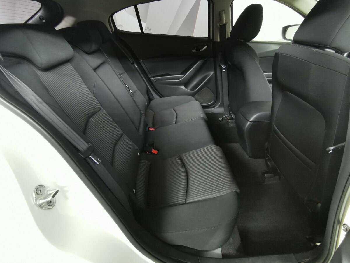 Mazda 3 2014 года с пробегом. Фото: #11