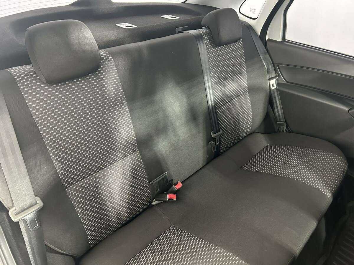 Б/У Лада (ВАЗ) Гранта 2017 года. Фото: #14