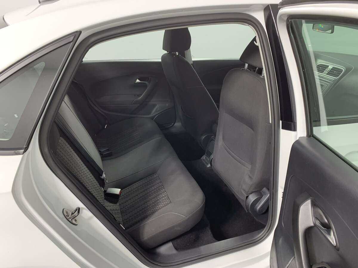 Б/У Фольксваген Поло 2019 года. Фото: #14